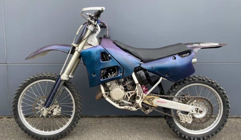 
								1992 Yamaha YZ125 full									